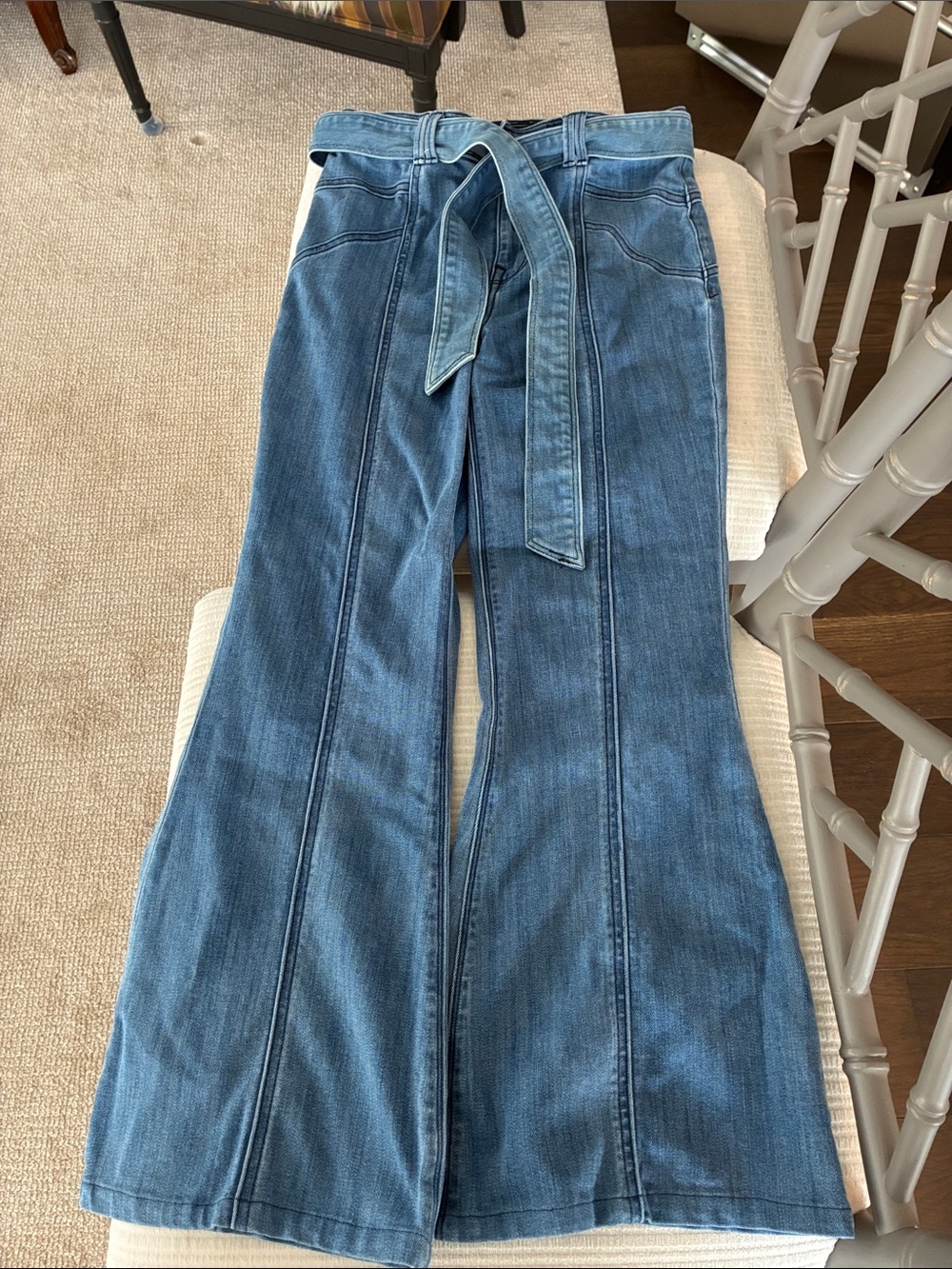 Express Bell Flare jeans 2S w belt stretch